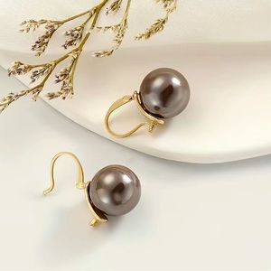 Dark Pearl Gold 18k plated earrings